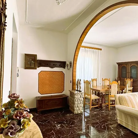 Nonna Papera Near Cinque Terre Bolano